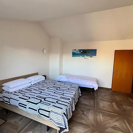 Bed & Breakfast Center Gallery